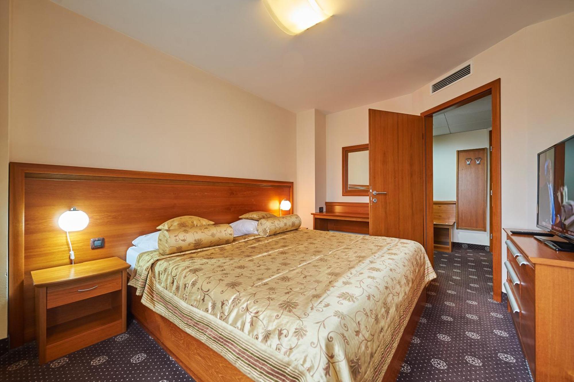 Hotel Korosica Šentjanž pri Dravogradu Buitenkant foto